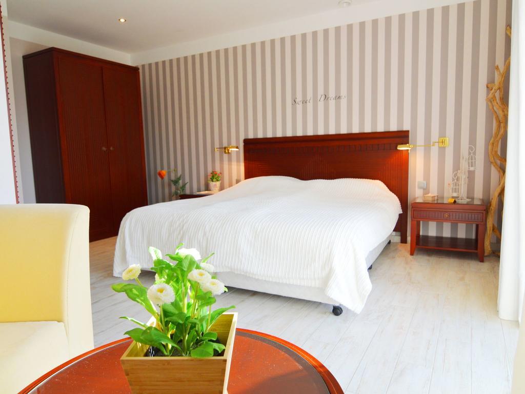 Chateau Crawhez Hotell Thimister Eksteriør bilde