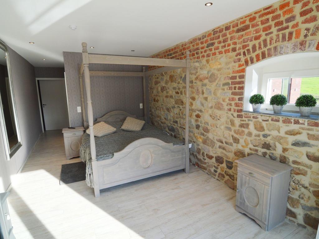 Chateau Crawhez Hotell Thimister Eksteriør bilde